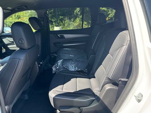 New 2027 Buick Enclave Sport Touring w/ Power Package FWD image 14