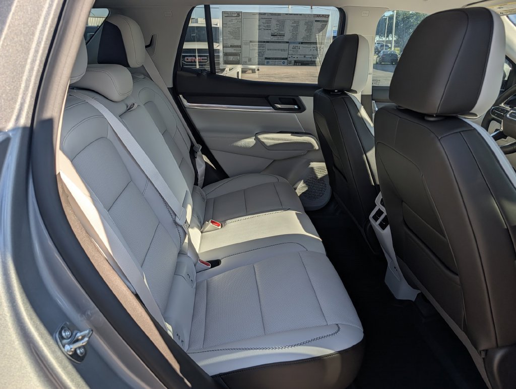 New 2027 GMC Terrain Denali w/ LPO, Floor Liner Package AWD/4WD image 28