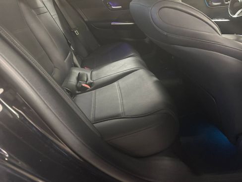 Used 2024 Mercedes-Benz C 300 Sedan image 40