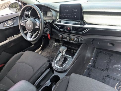 Used 2024 Kia Forte LXS image 28