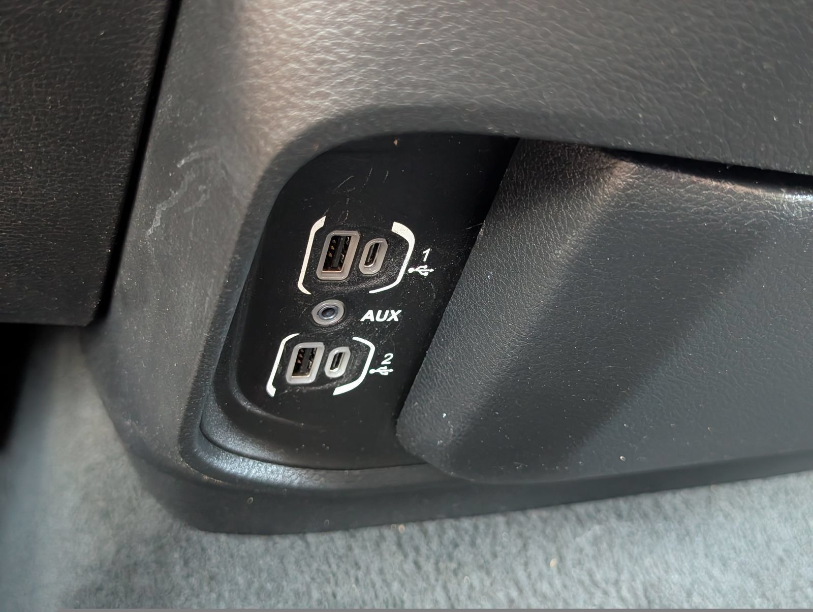 Used 2023 RAM 1500 Big Horn RWD image 29