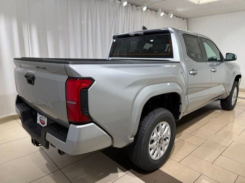 New 2026 Toyota Tacoma SR5 AWD/4WD image 5