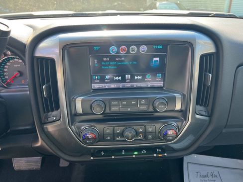 Used 2017 Chevrolet Silverado 1500 LT w/ All Star Edition AWD/4WD image 10
