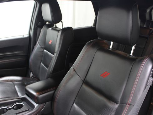Used 2025 Dodge Durango GT AWD/4WD image 4