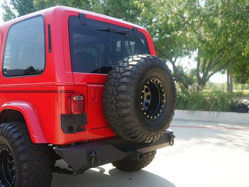 Used 1994 Jeep Wrangler SE image 28