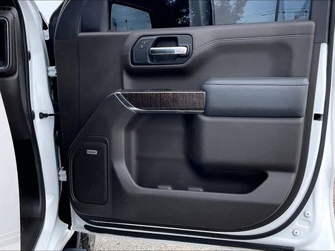 Used 2022 GMC Sierra 1500 Denali w/ Driver Alert Package II AWD/4WD image 29