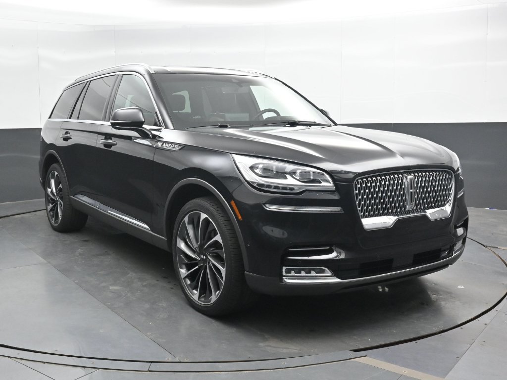 Used 2022 Lincoln Aviator Reserve w/ Equipment Group 201A AWD/4WD image 6