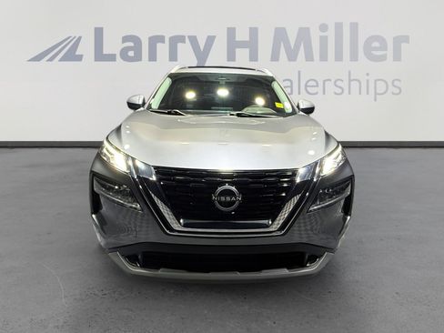 Certified 2023 Nissan Rogue SV w/ SV Premium B Package image 8