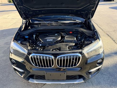Used 2017 BMW X1 sDrive28i image 11