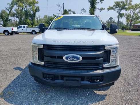 Used 2019 Ford F350 XL w/ Power Equipment Group RWD image 2