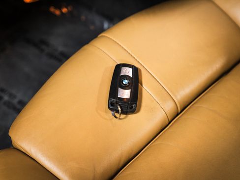 Used 2008 BMW M3 Convertible RWD image 39