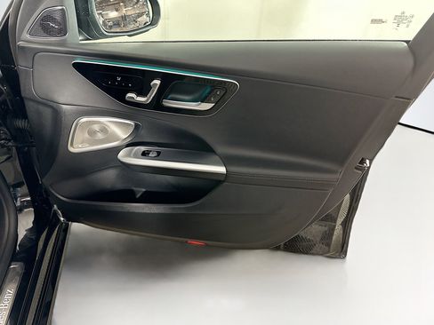 Used 2024 Mercedes-Benz C 300 4MATIC Sedan image 34