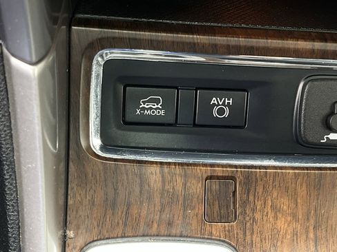 Used 2022 Subaru Ascent Touring image 19