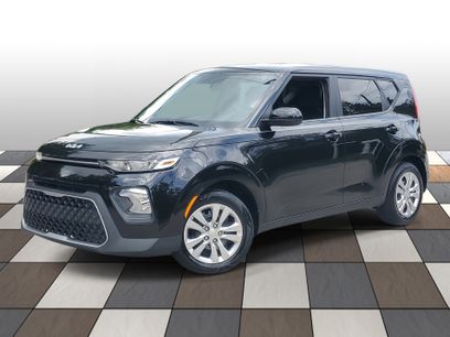 Used 2022 Kia Soul LX