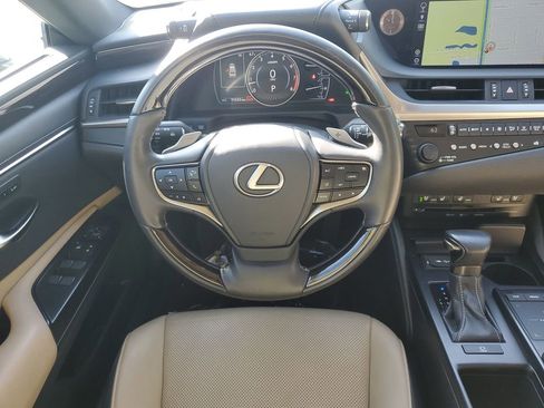 Used 2019 Lexus ES 350 image 16
