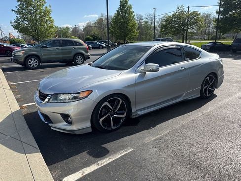 Used 2015 Honda Accord EX-L image 1