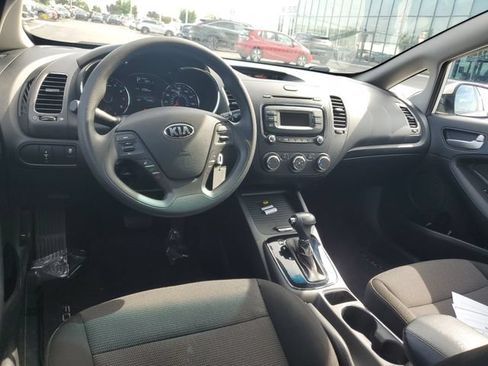Used 2017 Kia Forte LX FWD image 9