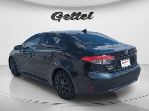 Used 2020 Toyota Corolla LE image 6