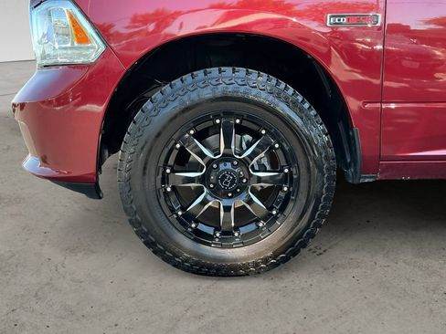 Used 2014 RAM 1500 Limited AWD/4WD image 9