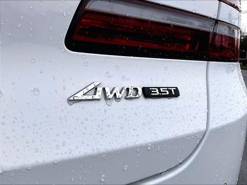 Used 2024 Genesis GV80 3.5T AWD/4WD image 34