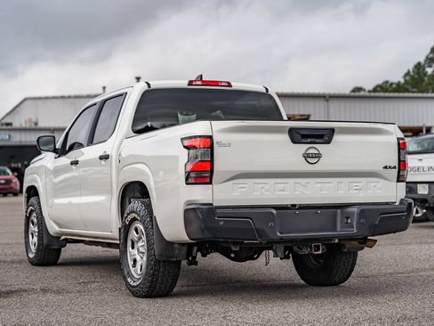 Used 2022 Nissan Frontier S w/ Technology Package AWD/4WD image 5