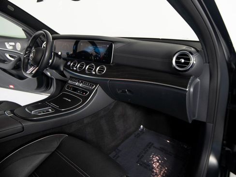 Used 2021 Mercedes-Benz E 63 AMG S image 27