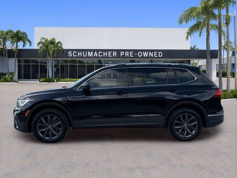 Certified 2023 Volkswagen Tiguan SE FWD image 4