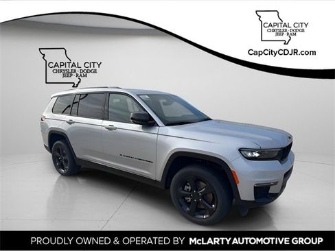 New 2025 Jeep Grand Cherokee L Limited image 1