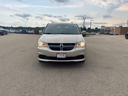 Used 2015 Dodge Grand Caravan SXT FWD image 8