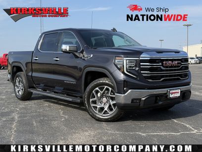 New 2026 GMC Sierra 1500 SLT w/ SLT Premium Package