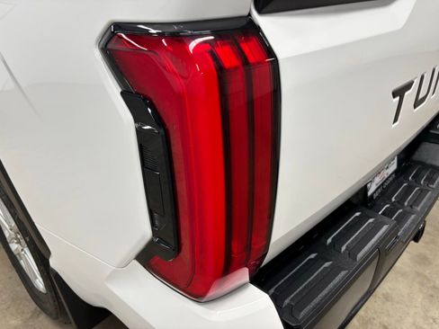 Used 2024 Toyota Tundra SR5 RWD image 7