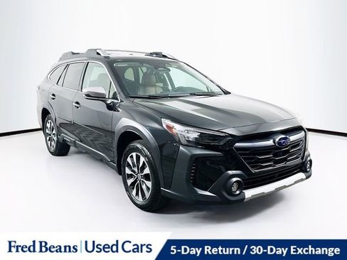 Used 2023 Subaru Outback Touring XT image 1