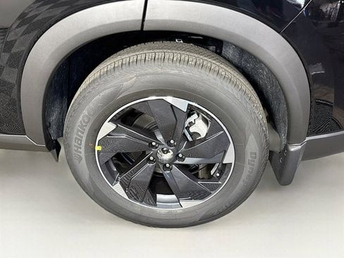 New 2026 Nissan Rogue SV image 9