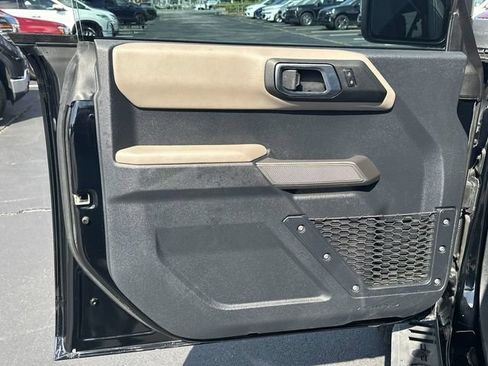 Used 2023 Ford Bronco Wildtrak AWD/4WD image 21