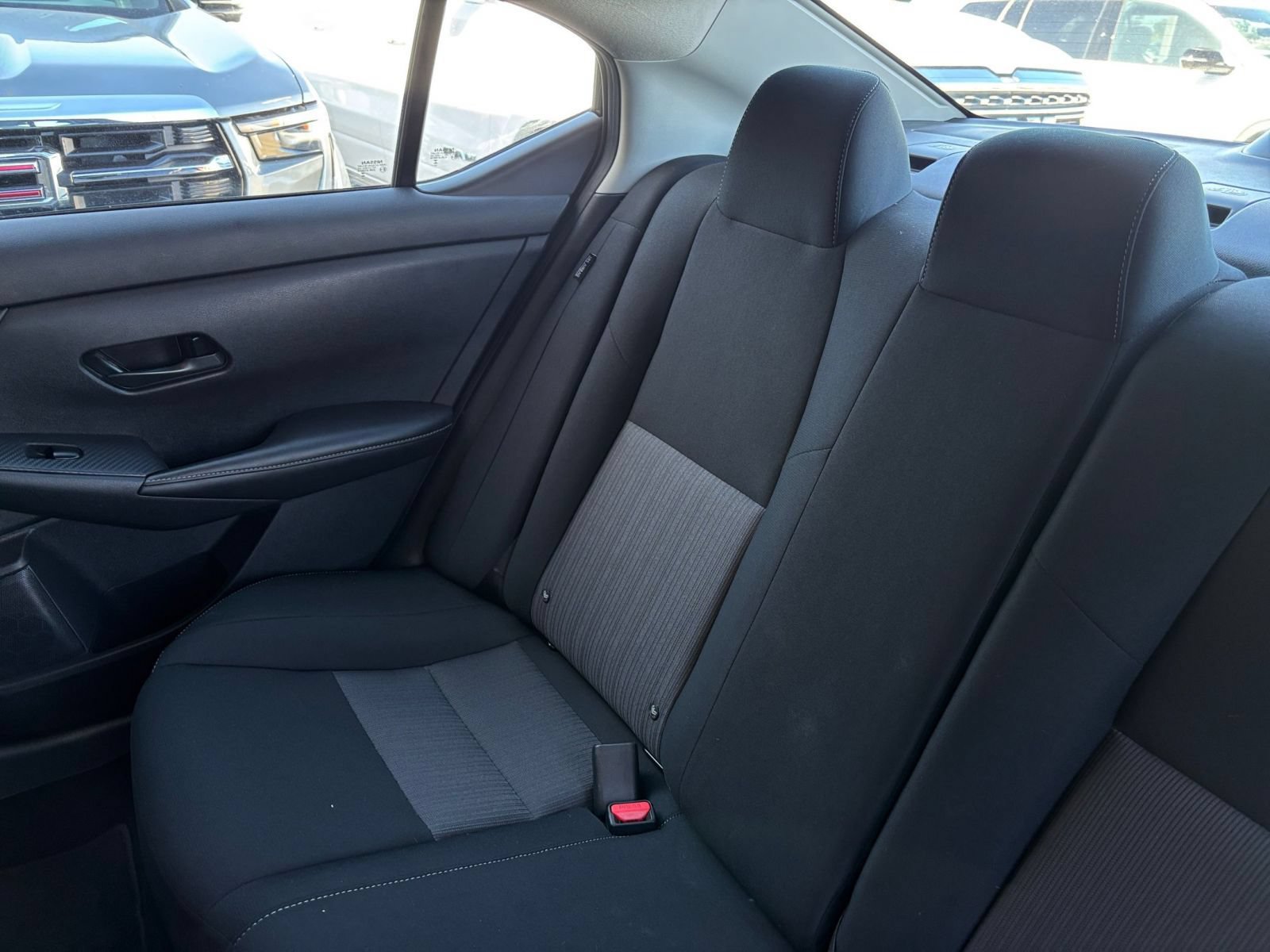 Used 2025 Nissan Sentra SV FWD image 37
