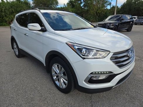 Used 2018 Hyundai Santa Fe Sport 2.0T FWD image 7
