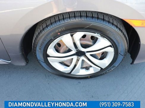 Used 2020 Honda Civic LX image 25