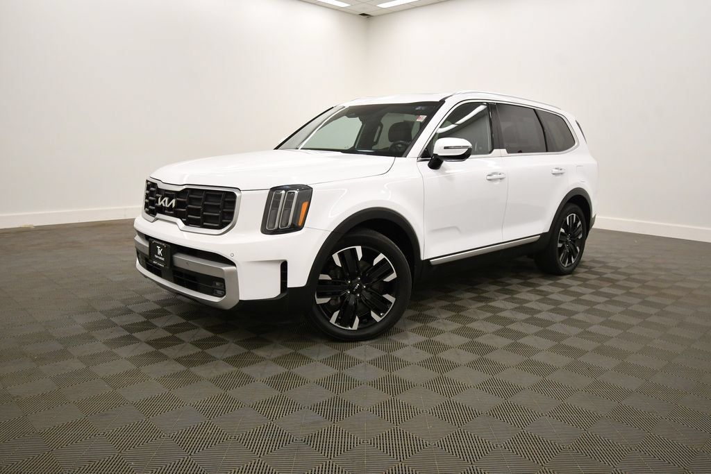 Certified 2024 Kia Telluride SX Prestige AWD/4WD image 2