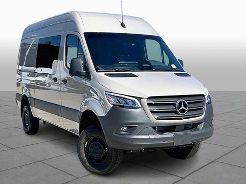 New 2026 Mercedes-Benz Sprinter 2500 image 2