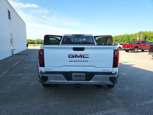 Used 2025 GMC Sierra 3500 SLE w/ SLE Value Package AWD/4WD image 16
