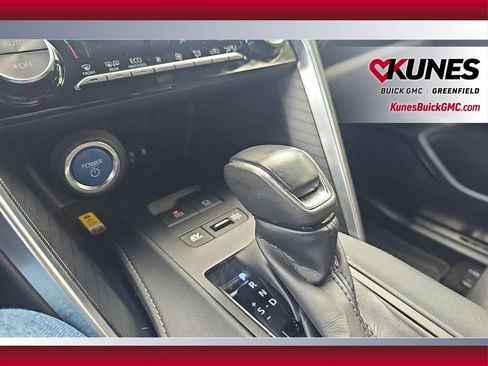 Used 2021 Toyota Venza XLE w/ Softex Package AWD/4WD image 26