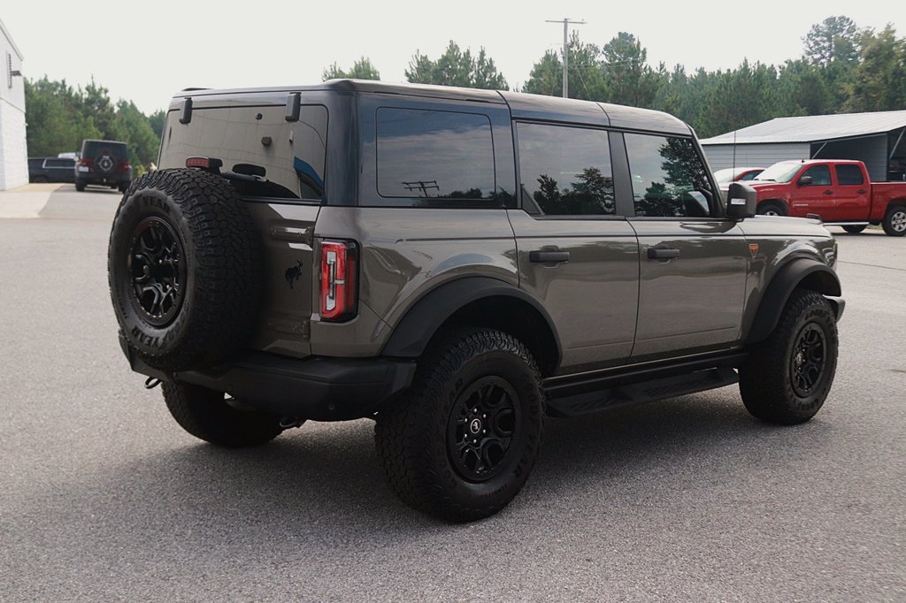 Used 2025 Ford Bronco Badlands AWD/4WD image 7