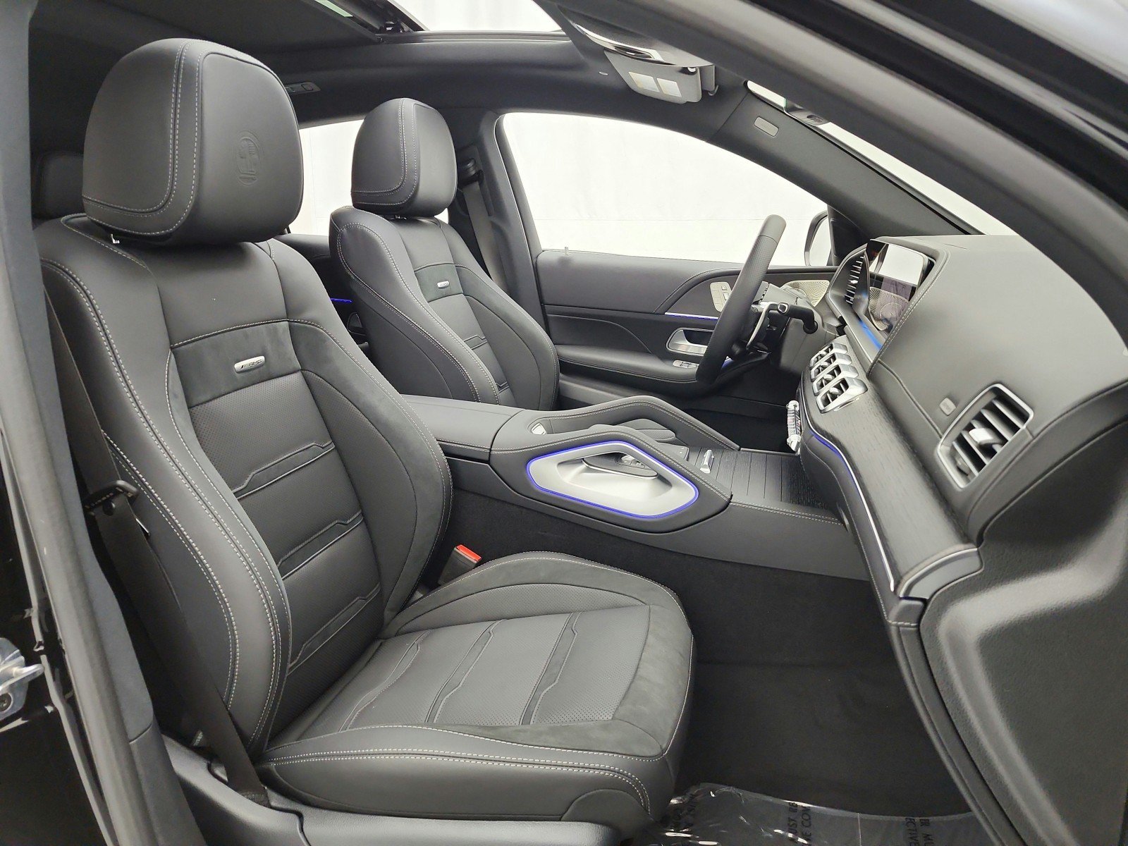 New 2026 Mercedes-Benz GLE 53 AMG 4MATIC Coupe image 15