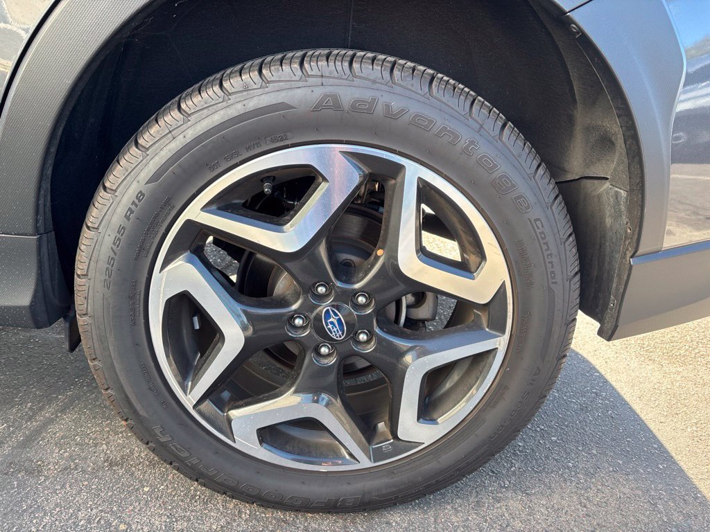 Used 2020 Subaru Crosstrek 2.0i Limited w/ Moonroof Package w/Navigation AWD/4WD image 8