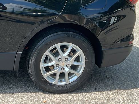 Used 2024 Chevrolet Equinox LT image 12