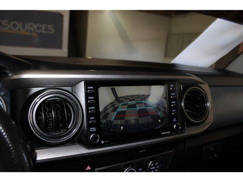 Used 2021 Toyota Tacoma SR5 image 29