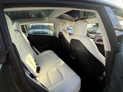 Used 2023 Tesla Model 3 Standard Range RWD image 16