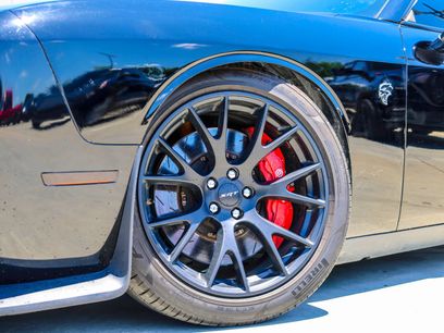 Used 2015 Dodge Challenger SRT Hellcat