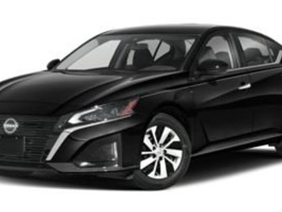 Used 2025 Nissan Altima 2.5 SR