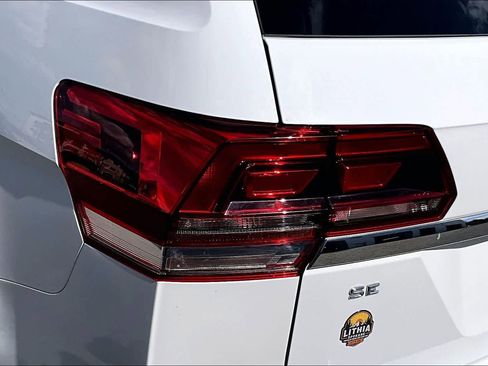 Used 2019 Volkswagen Atlas SE w/ Panoramic Sunroof Package AWD/4WD image 32